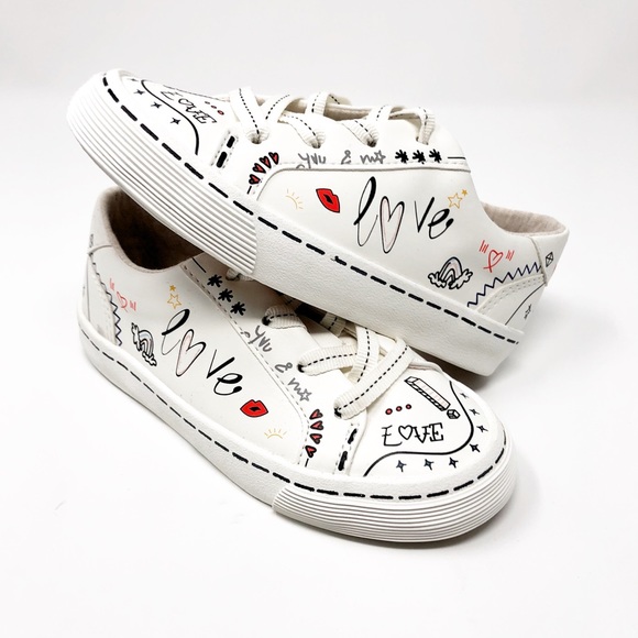 graffiti shoes zara